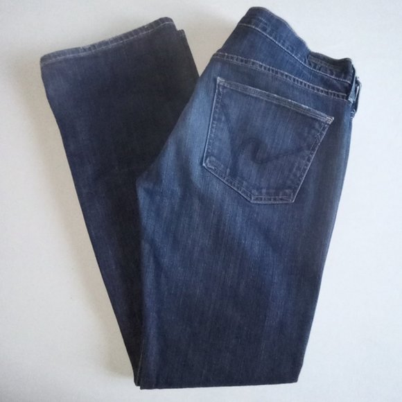 Citizen of humanity Dita petite boot cut jeans. - Picture 2 of 10